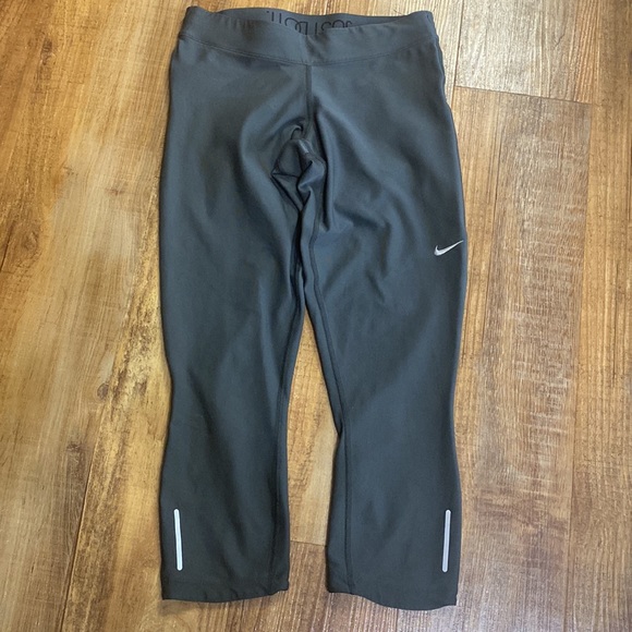 Nike dri fit dark gray legging capris size small - Picture 1 of 6